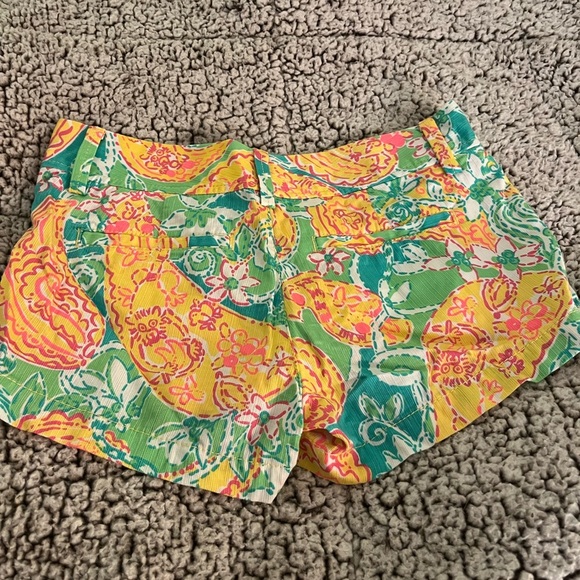 Lilly Pulitzer Walsh Short women’s size 00 - Picture 2 of 4